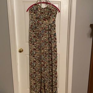 BCBGeneration Jumper, beautiful floral colors